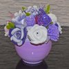 Buchet de săpunuri în ghiveci de ceramică - violet, alb