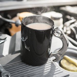 Cana de cafea pentru mecanic