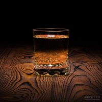 Trusa de whisky Froster cu pahare și inscripție