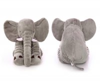 Elefant animal de companie cuddly