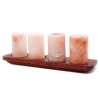 Set de 4 cupe de sare de Himalaya pe tava de servire